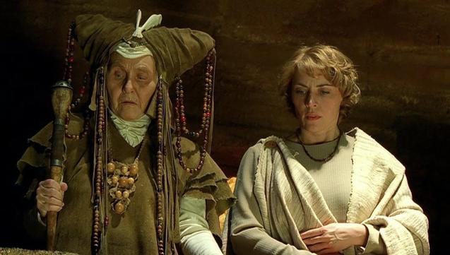 Saskia Reeves in the Dune mini series.