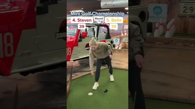 Mini Golf Championship Round 1, 4. Steven vs 5. Bella (Holes 17-18) #minigolf #golf #viral