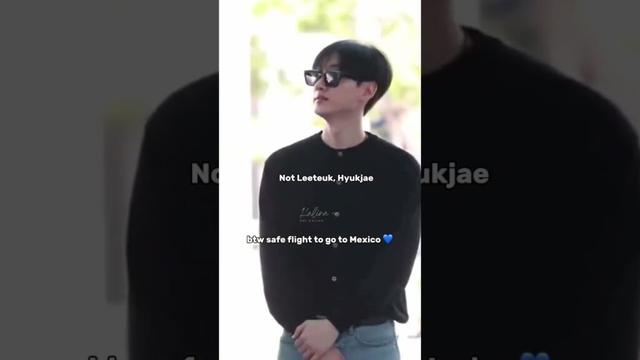 Ada aja gebrakan fashion airport Leeteuk 😂 #superjunior #kpop #siwon #leeteuk