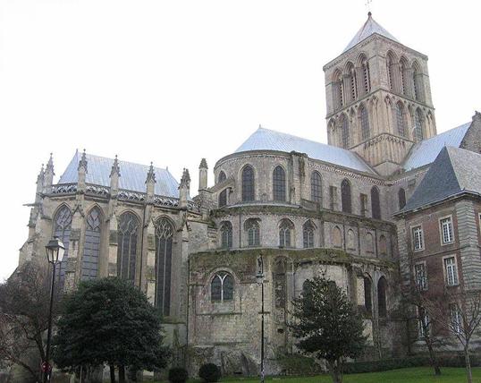 Abbaye de la Trinité à #Fécamp (#SeineMaritime) L'abbaye de la Trinité est l'une des plus anciennes et des plus puissantes de Normandie. Fondée au VIIe siècle, reconstruite après les invasions vikings par les d...
Suite 👉 https://monumentum.fr/monument-historique/pa00100659/fecamp-abbaye-de-la-trinite
#Patrimoine #MonumentHistorique
Photo CC-BY-SA 4.0 : Urban