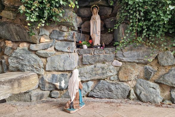 Lourdes-Grotte in Unterlamm