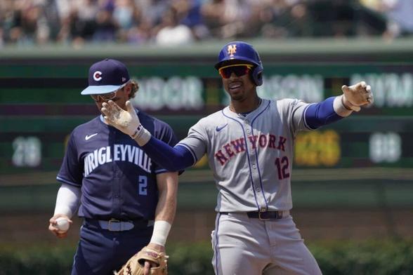 Two former Yankees toe the slab