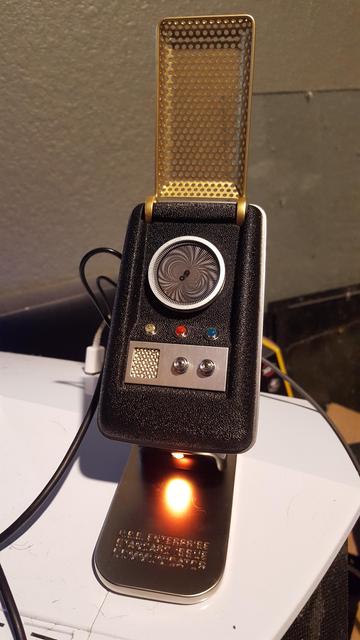 Star Trek TM: The Original Series
Bluetooth® Communicator Prop Replica