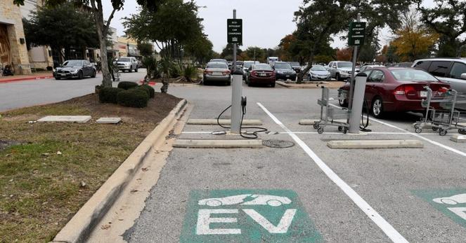 Germany to earmark 900 million euros in subsidies for e-car charging systems