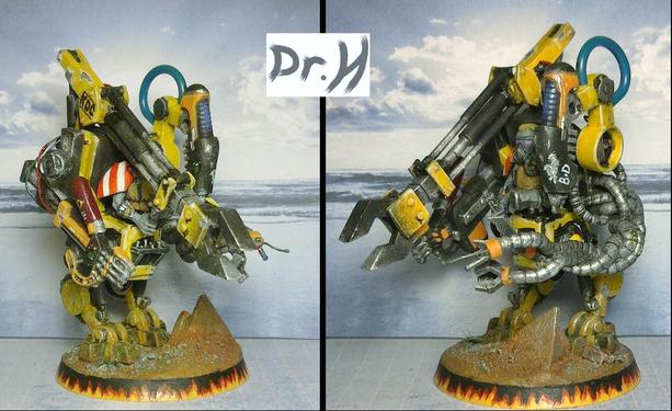 Front left/right views of the Mechanic.