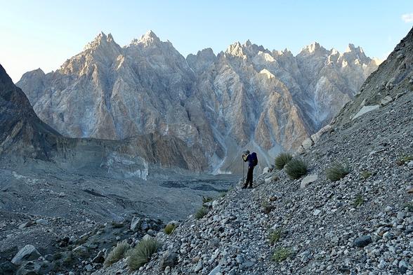 Passu mountains as seen from Batura glacier. What a sight as the sun sets and hungry feet bring us home.

#travel #photography #travelphotography #landscapephotography #solotravel #solofemaletravel #quote