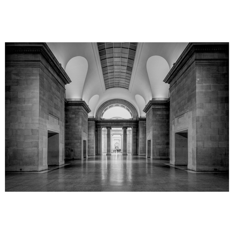 Black and white photo of the central hallway at Tate Britain.