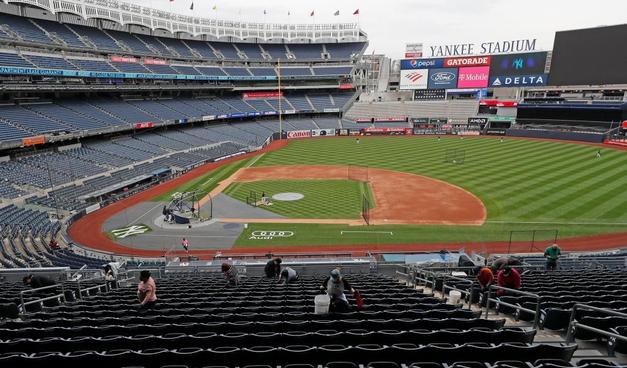Yankees tix deadbeat Walter Hass gets four years in prison for tax evasion