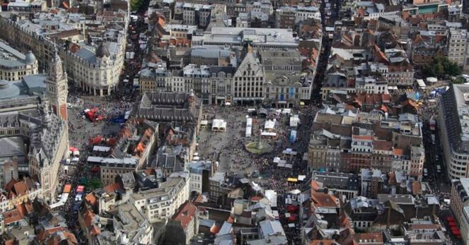 France: Un corps retrouvé après l'effondrement de deux immeubles à Lille