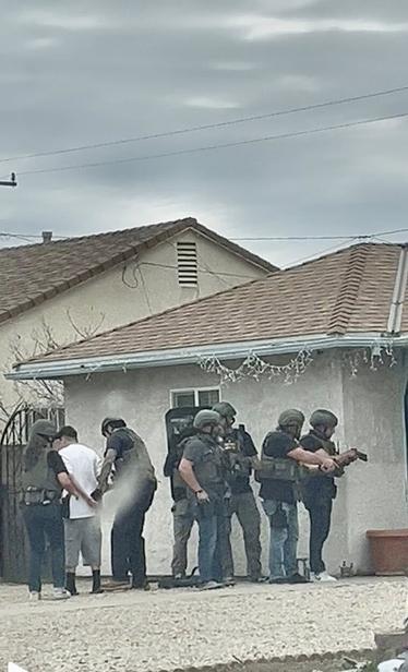 Aparente detención reciente en el condado de Ventura, California. La foto es de un tal Sergio Martinez en Facebook.
