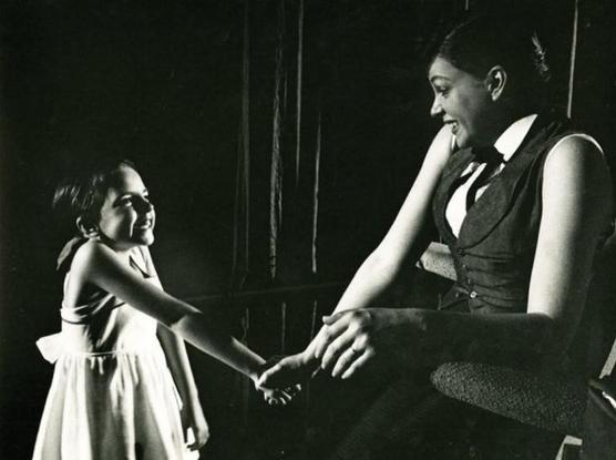 Young Liza Minnelli with mom Judy Garland on set of A Star Is Born