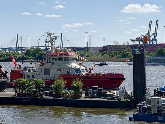 Feuerwehrschiff Branddirektor Westphal