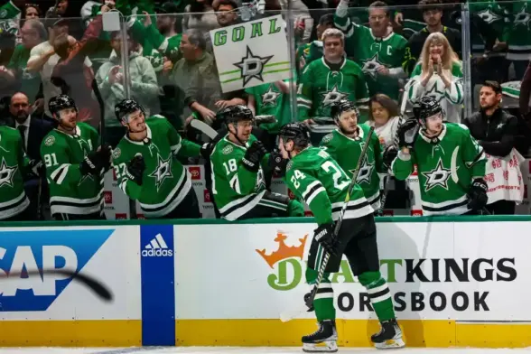 The Stars Ride a Hot Third Period