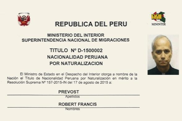 Misionero en el país andino, el Papa tiene su nacionalidad por elección y por años de vida. Ha pasado más de la mitad de su existencia allí. Tiene una ahijada peruana con el nombre de su madre. Ama el cebiche. Se mostró valiente contra el terrorismo marxista-leninista y los crímenes de Fujimori. Durante la pandemia bendijo su querida Chiclayo entre calles desiertas