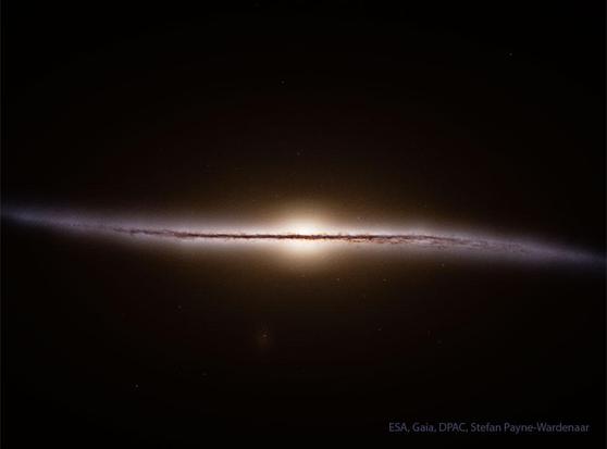 APOD for 2025-05-12 - Gaia Reconstructs a Side View of our Galaxy