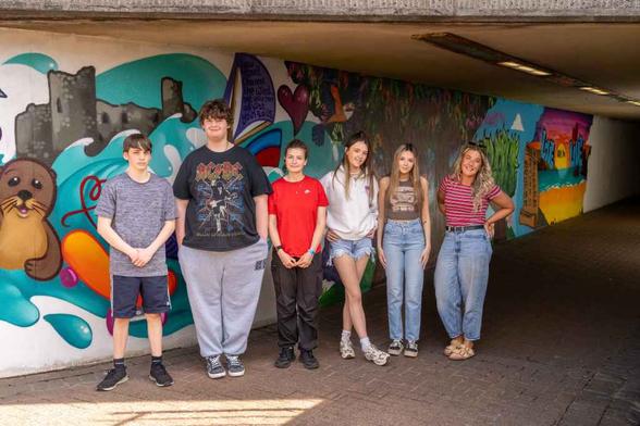 Young People: Carly Sharief, Ayden Jones, Isaac Roach, Ffion Price, Lateesha Boyd, Youth Worker Ell Lewis with Lloyd Roberts. Photography by: Richard Hankinson