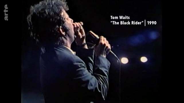 Screenshot aus dem Film
Tom Waits singt in THE BLACK RIDER 1990