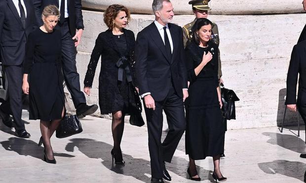 Felipe y Letizia, en el funeral del papa Francisco (Domenico Cippitelli/Getty Images)