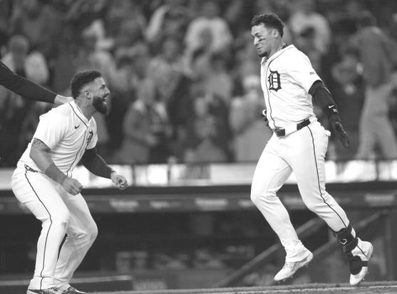 Baez’s 2nd 3-run shot lifts Tigers to win in 11th | News, Sports, Jobs