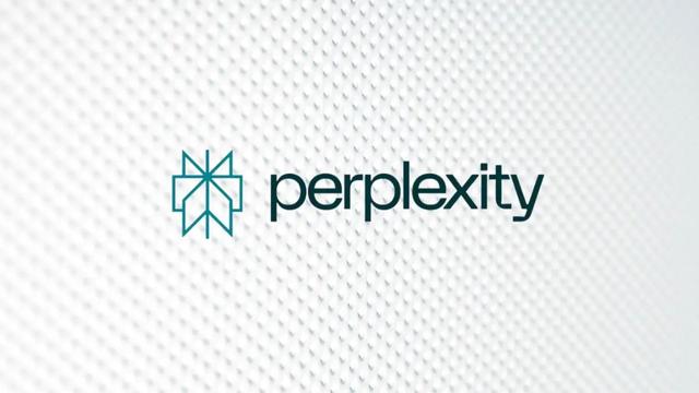 <figure class="wp-block-image size-large wp-lightbox-container"><img alt="Perplexity" class="wp-image-826218" height="596" src="https://files.tecnoblog.net/wp-content/uploads/2025/05/perplexity-fecha-com-paypal-1060x596.jpg" width="1060" /><button class="lightbox-trigger" type="button">
			<svg fill="none" height="12" viewBox="0 0 12 12" width="12" xmlns="http://www.w3.org/2000/svg">
				<path d="M2 0a2 2 0 0 0-2 2v2h1.5V2a.5.5 0 0 1 .5-.5h2V0H2Zm2 10.5H2a.5.5 0 0 1-.5-.5V8H0v2a2 2 0 0 0 2 2h2v-1.5ZM8 12v-1.5h2a.5.5 0 0 0 .5-.5V8H12v2a2 2 0 0 1-2 2H8Zm2-12a2 2 0 0 1 2 2v2h-1.5V2a.5.5 0 0 0-.5-.5H8V0h2Z" fill="#fff">
			</svg>
		</button><figcaption class="wp-element-caption">Perplexity fecha com PayPal para compras dentro do chatbot (imagem: divulgação)</figcaption></figure>



<p>A <a href="https://tecnoblog.net/noticias/perplexity-anuncia-navegador-comet-com-ia-para-buscas/">Perplexity</a>, plataforma que atua no segmento de inteligência artificial generativa, anunciou uma nova funcionalidade voltada ao comércio eletrônico por meio de chats. A empresa fechou uma parceria com o PayPal para viabilizar transações dentro do seu chatbot.</p>



<p>A ideia é permitir que usuários nos Estados Unidos façam compras, reservem viagens e adquiram ingressos sem precisar sair da interface da ferramenta. O <a href="https://tecnoblog.net/noticias/paypal-lanca-super-app-com-pagamentos-criptomoedas-e-mais/">pagamento poderá ser feito por PayPal</a> ou Venmo, um popular serviço financeiro nos