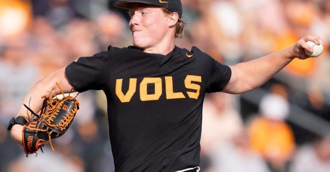 NCAA Baseball Tournament projections: Can Tennessee hang on to host?