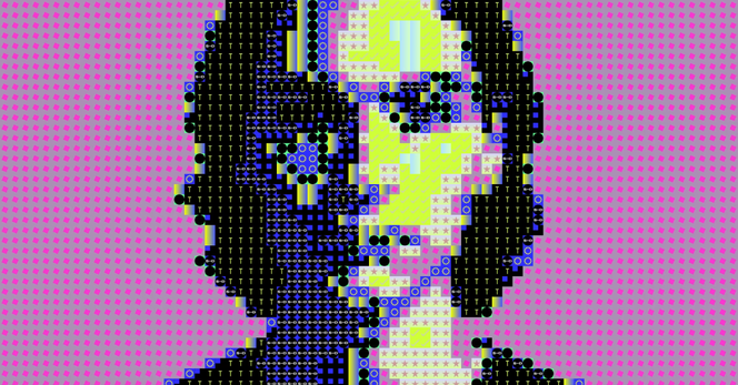Ein buntes Bild von einem digitalen Gesicht, das sich aus vielen kleinen Zeichen zusammensetzt. Der Hintergrund ist rosa mit kleinen Mustern.