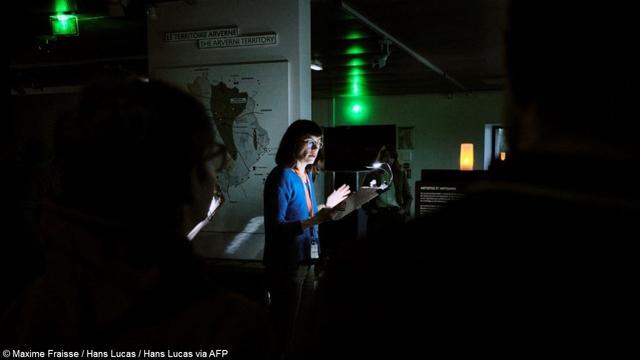 Visite durant la Nuit des musées © Maxime Fraisse / Hans Lucas / Hans Lucas via AFP