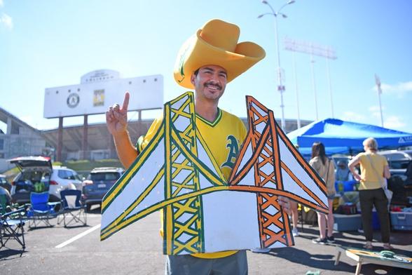San Francisco Giants host the Athletics in ex-Bay Bridge Series clash