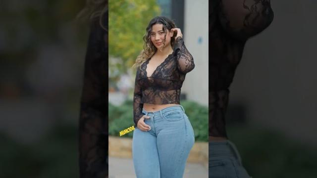 Chic Street Style: Black Lace Top & Skinny Jeans Try-On | 2025 Fashion Trends #fashion