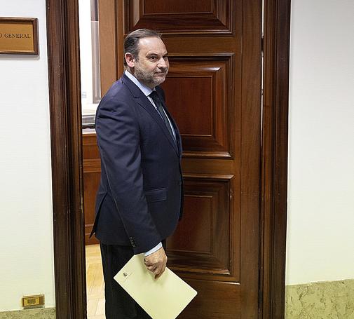Para el 82% de los encuestados, los mensajes publicados confirman su "cercanía personal" con Ábalos, según Sigma Dos