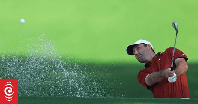 CHARLOTTE, NORTH CAROLINA - MAY 15: Scottie Scheffler of the United States hits his third shot on the 10th hole during the first round of the PGA Championship at Quail Hollow Country Club on May 15, 2025 in Charlotte, North Carolina. (Photo by David Cannon/Getty Images) (Photo by DAVID CANNON / David Cannon Collection / Getty Images via AFP)