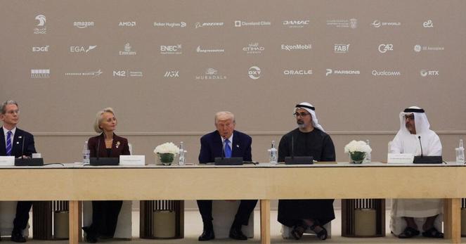 ＵＡＥ、最先端ＡＩ半導体購入へ枠組み整備　トランプ氏と合意 | ロイター