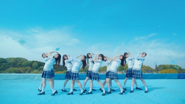日向坂46、五期生初楽曲「ジャーマンアイリス」MV公開 - News - OTOTOY