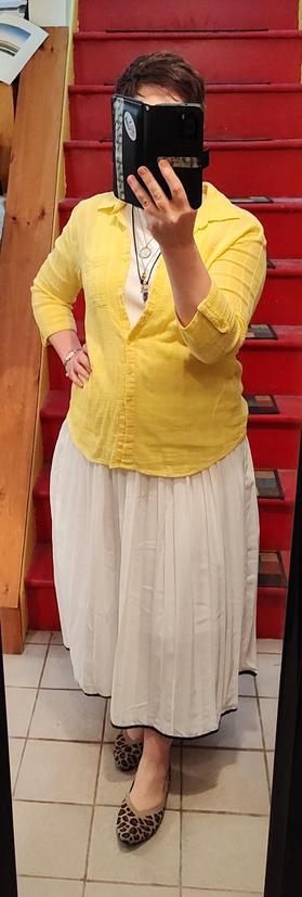 White pleated skirt with black border, white boat neck shell, daffodil yellow seersucker button up with button tab sleeves. Leopard flats b/c I literally do not have other casual shoes that work with it. Silly mermaid necklaces.
