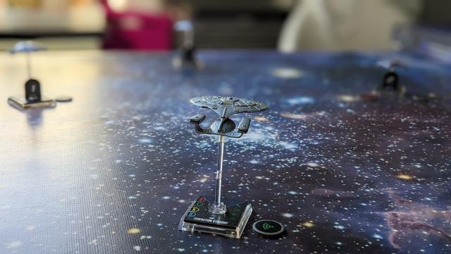 A lonely Galaxy class ship with a scan marker nearby.