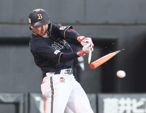 日本ハム対オリックス　1回表オリックス無死一、三塁、紅林の遊ゴロの間に三塁走者が生還（撮影・黒川智章）