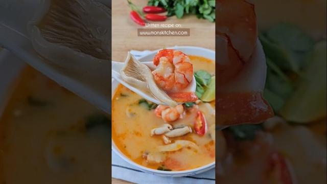 Beginners Tom Yum Soup with prawns and mushrooms