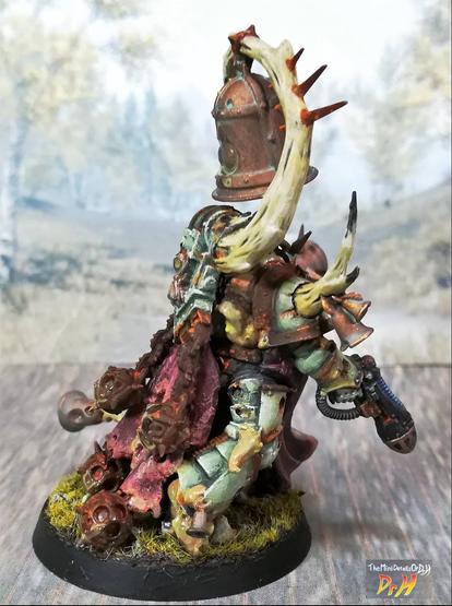Side view of the Noxious Blightbringer model.