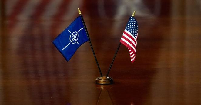米国、欧州駐留軍削減で年内に同盟国と協議開始＝ＮＡＴＯ大使 | ロイター