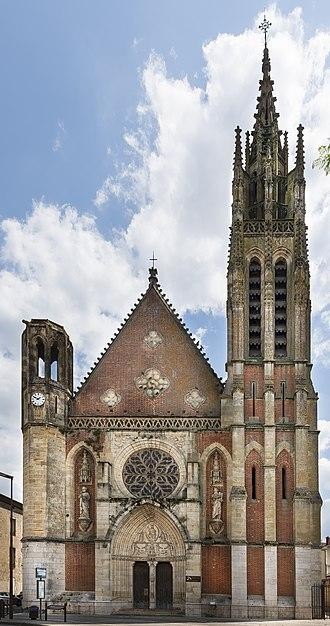Eglise Saint-Hilaire (ancienne chapelle des Cordeliers) à #Agen (#LotEtGaronne) Fondé à Agen au XIIIe siècle, le couvent des Frères mineurs dut se transporter un siècle après, en 1345, dans le quartier Saint-Ge...
Suite 👉 https://monumentum.fr/monument-historique/pa00084041/agen-eglise-saint-hilaire-ancienne-chapelle-des-cordeliers
#Patrimoine #MonumentHistorique
Photo CC-BY-SA 4.0 : Didier Descouens