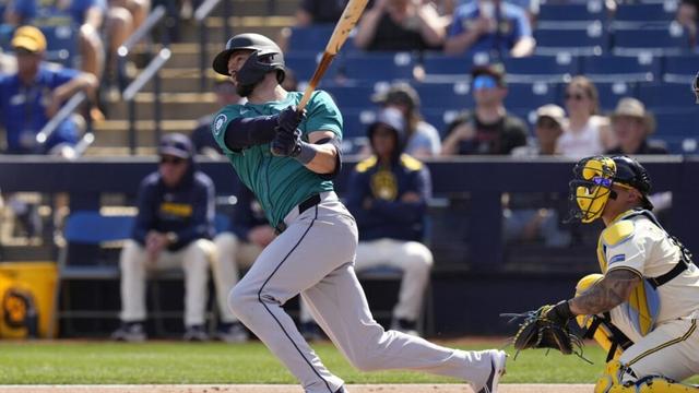 Seattle Mariners release veteran outfielder Mitch Haniger