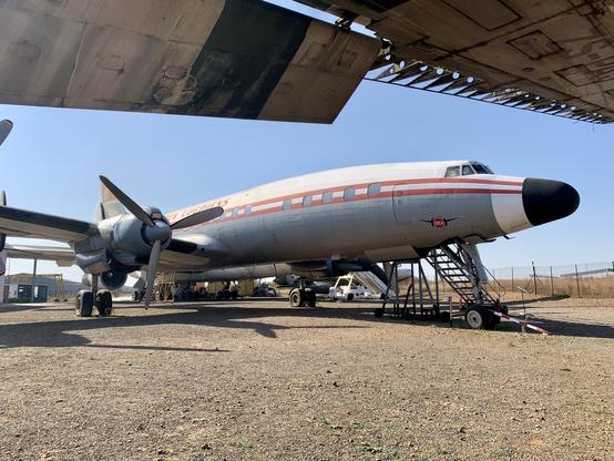 Super Constellation