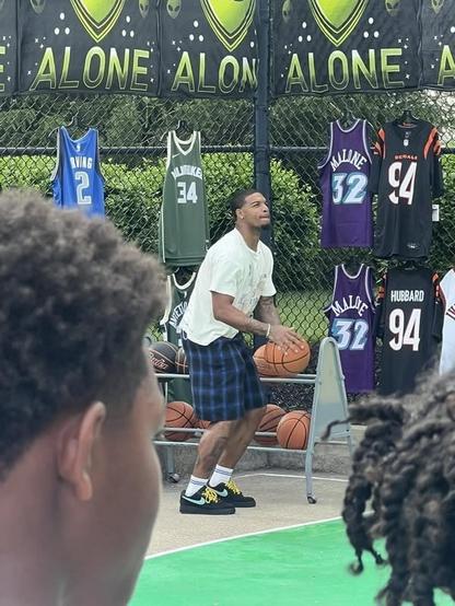 Ja'Maar trying the Three Point game at KI today.