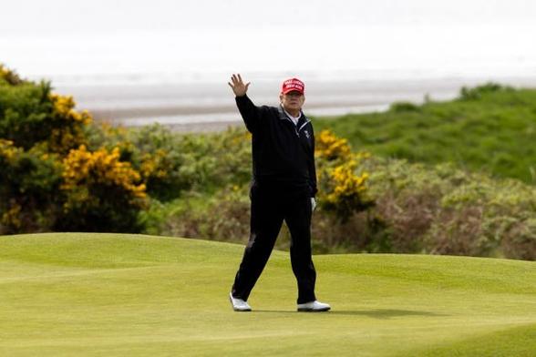Vietnam approves a $1.5 billion Trump golf resort project as tariff talks loom