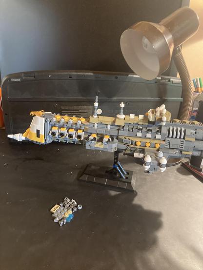 Raumschiff aus Lego-Kompatiblen Bausteinen