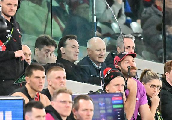 AFL CEO Dillon and AFL Commission chairman Richard Goyder (Kim Densham/AFANA)

https://www.afana.com/news/2025/05/17/afl-under-fire-concussion-incident
#AFANA #AFL #concussion #lachieschultz @Lisa.Albergo.1