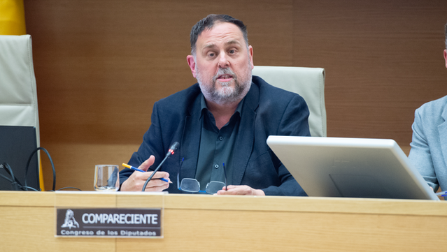 El president d'Esquerra, Oriol Junqueras, en la intervenció a la comissió d'investigació sobre l'operació Catalunya (Europa Press/Gustavo Valiente)
