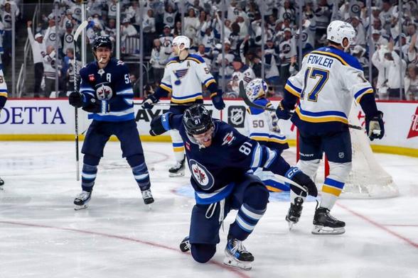 How often have the St. Louis Blues overcome an 0-2 series deficit in playoffs?