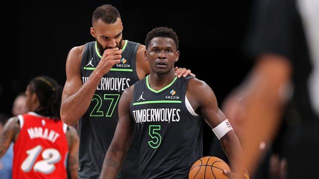 Minnesota Timberwolves v Memphis Grizzlies