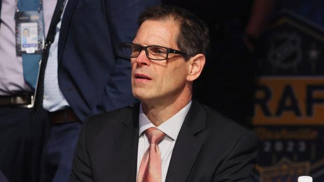 Bruins sign GM Sweeney through 2027-28 season 